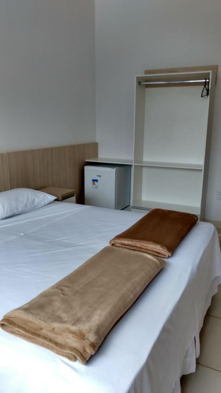 Hotel Oliveiras Trindade  Esterno foto