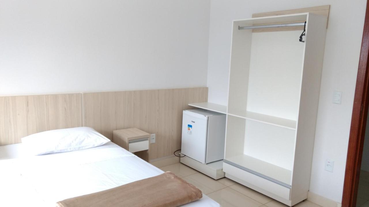 Hotel Oliveiras Trindade  Esterno foto